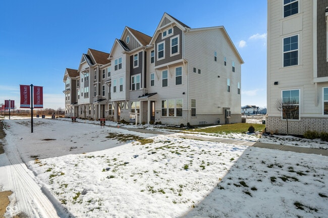 Building Photo - 414 Elite St