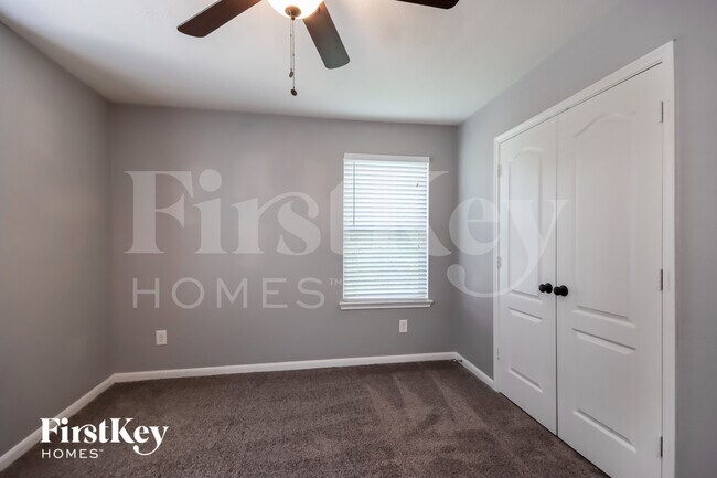 Building Photo - 2023 Elkington Cir