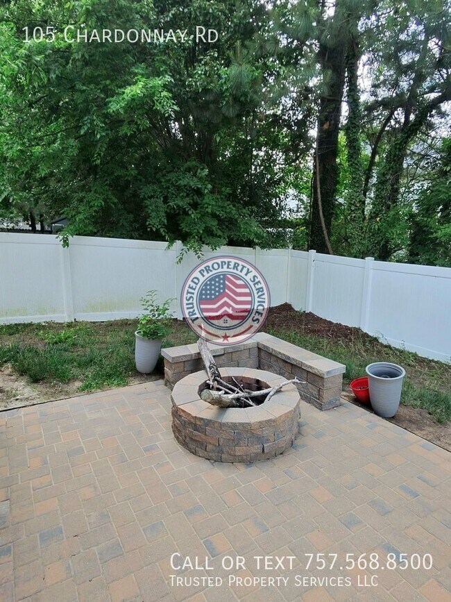 Building Photo - 105 Chardonnay Rd