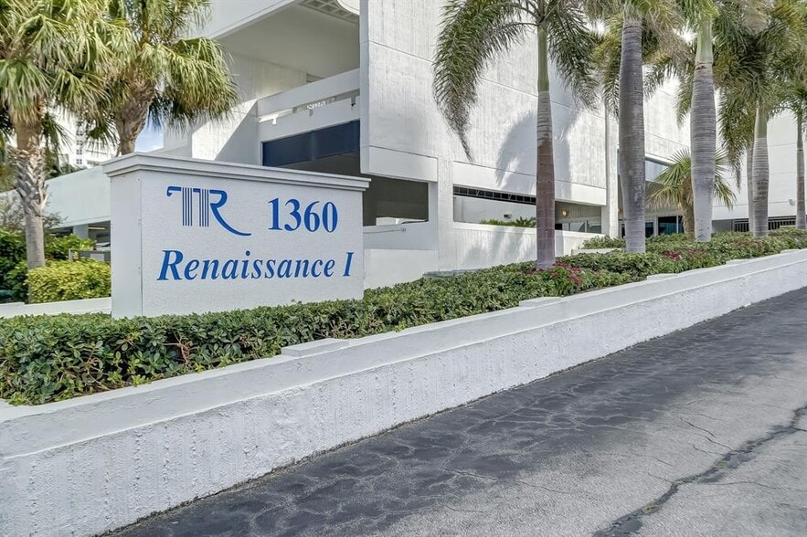 Building Photo - 1360 S Ocean Blvd