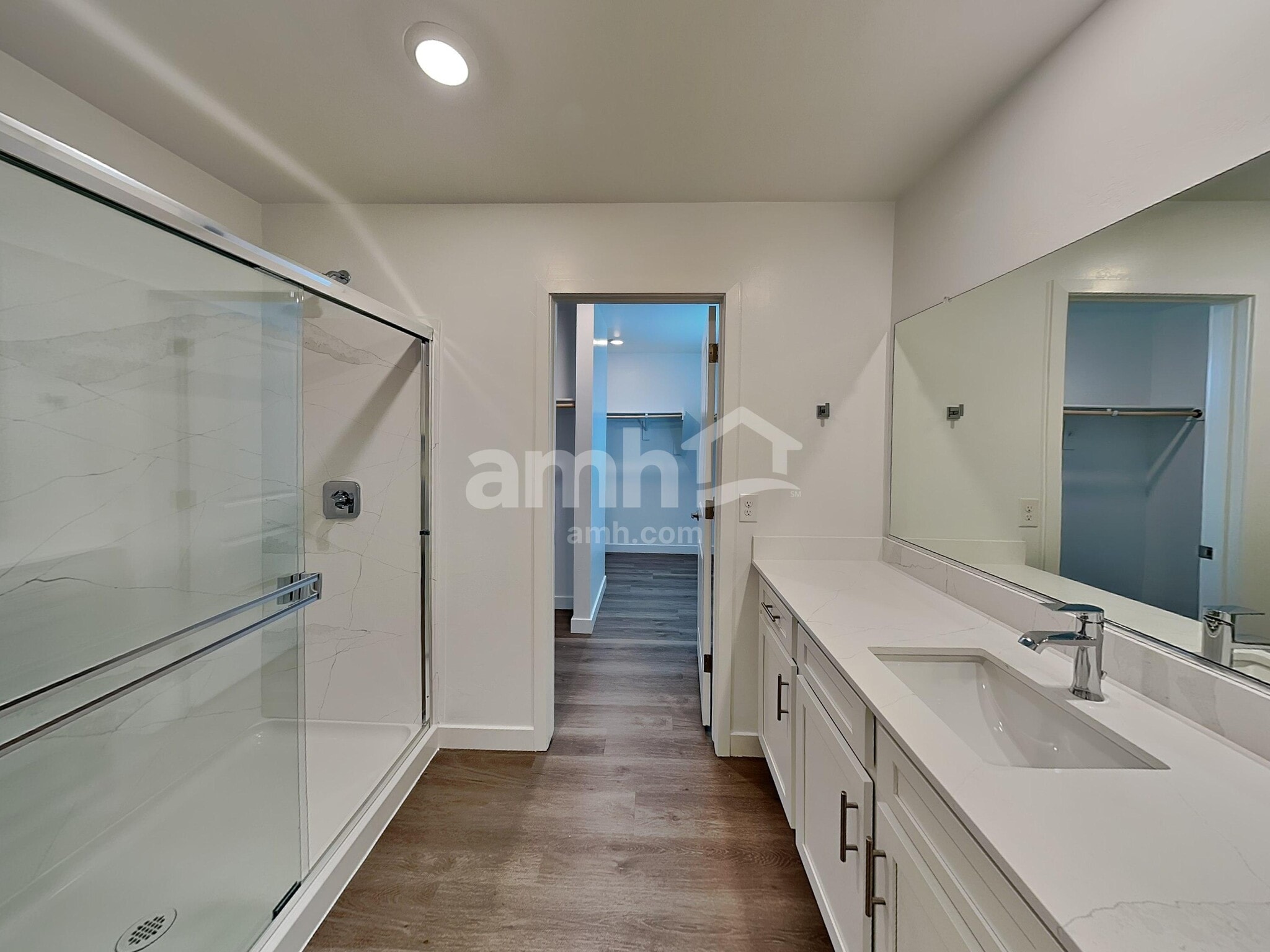 Building Photo - 18489 W El Cortez Pl