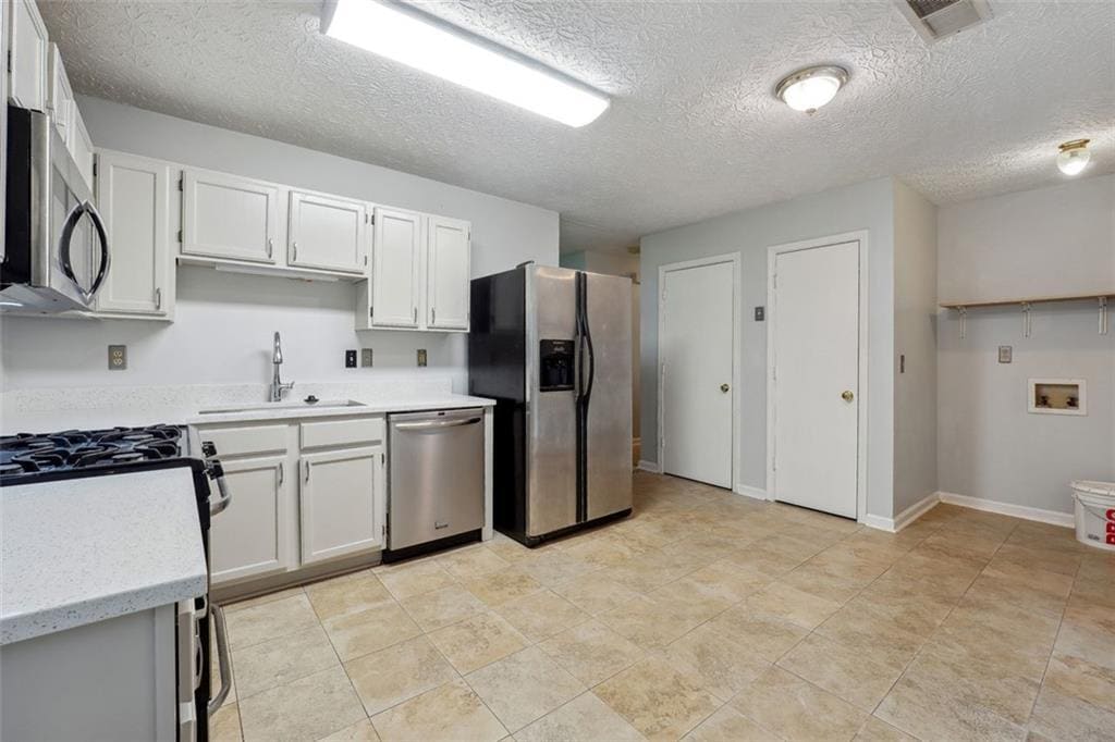 Building Photo - 3107 Del Monico Dr