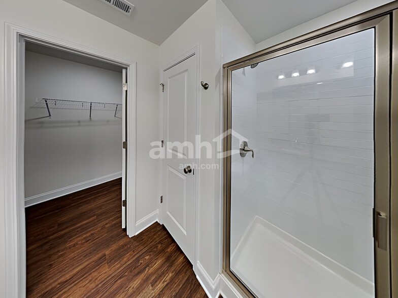 Building Photo - 2034 Corey Joseph Dr