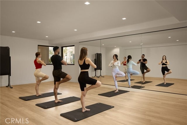 Building Photo - 21010 Erwin St