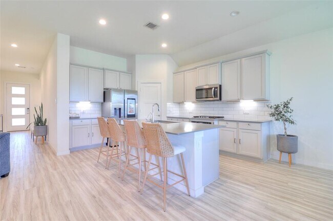 Building Photo - 4711 Torcello Fls Ln