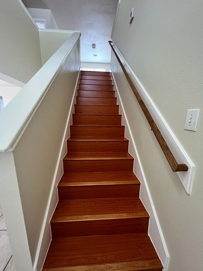 Building Photo - 3302 Coldwater Canyon Ln