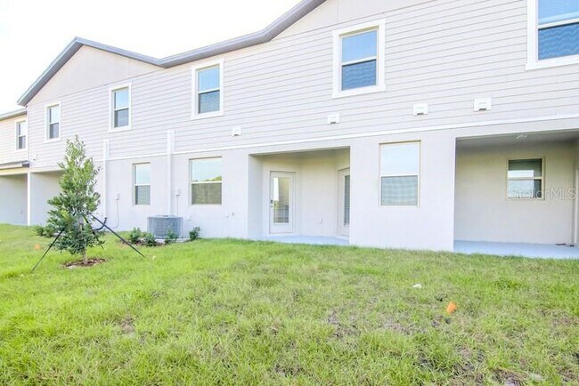 Building Photo - 3172 Bryant Park Dr