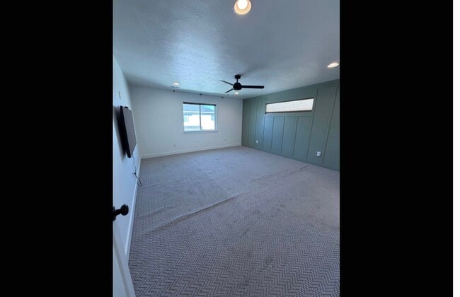 Building Photo - 98 S Serrata Ln