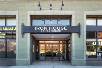 Building Photo - 1333 W Broad St