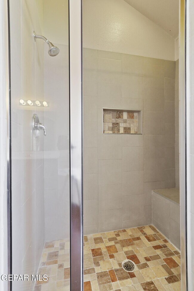 Building Photo - 527 Longleaf Pl
