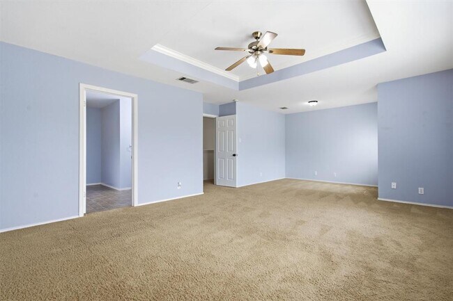 Building Photo - 1806 Carriage Hills Trail