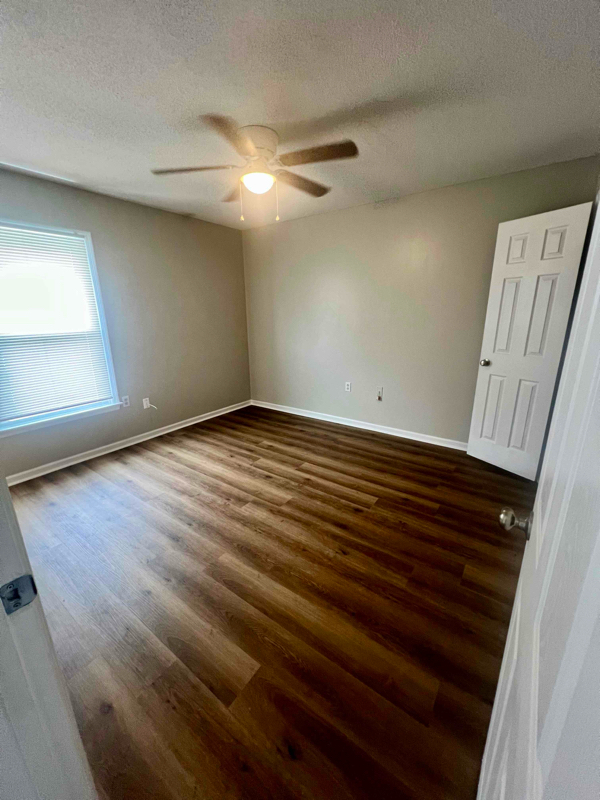 Building Photo - 230 Lanier Dr