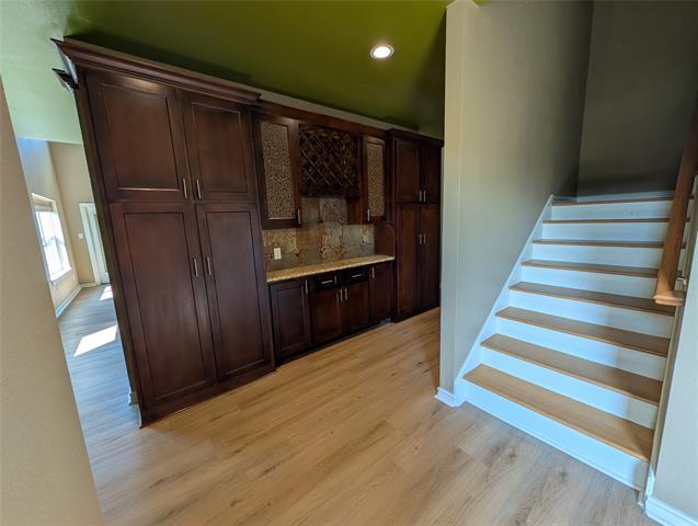 Building Photo - 10393 S State Hwy 78