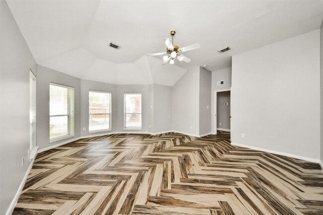 Building Photo - 2622 Stonebury Ln