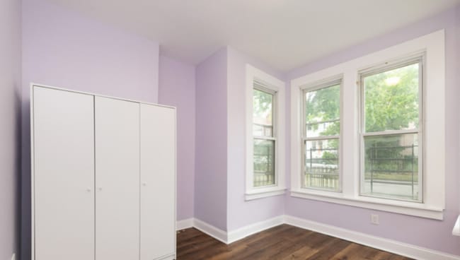 Building Photo - 3 Bedroom Semi-Detached Home