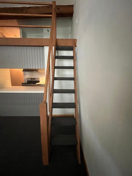 Building Photo - 222 Jay St