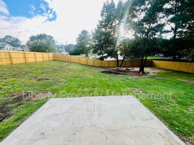 Building Photo - 391 Crystal Spring Dr