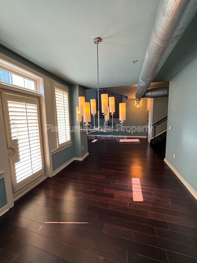 Building Photo - 264 19th St NW