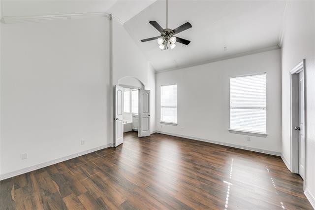 Building Photo - 4328 Oak Bluff Ln