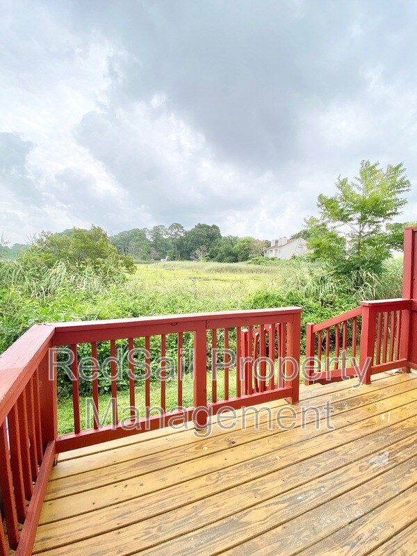 Building Photo - 144 River Walk Ct