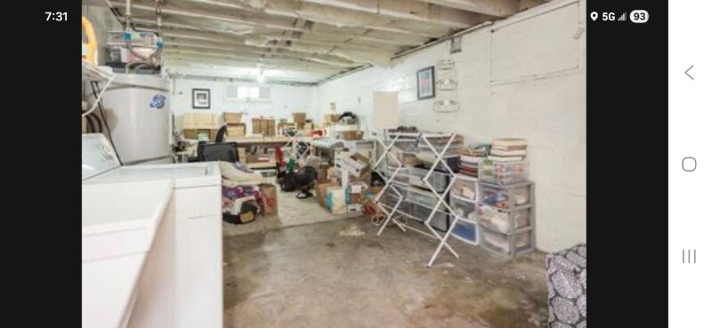 Building Photo - 1205 NE Killingsworth St