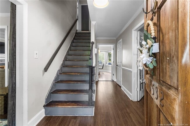 Building Photo - 3532 Kelburn Dr