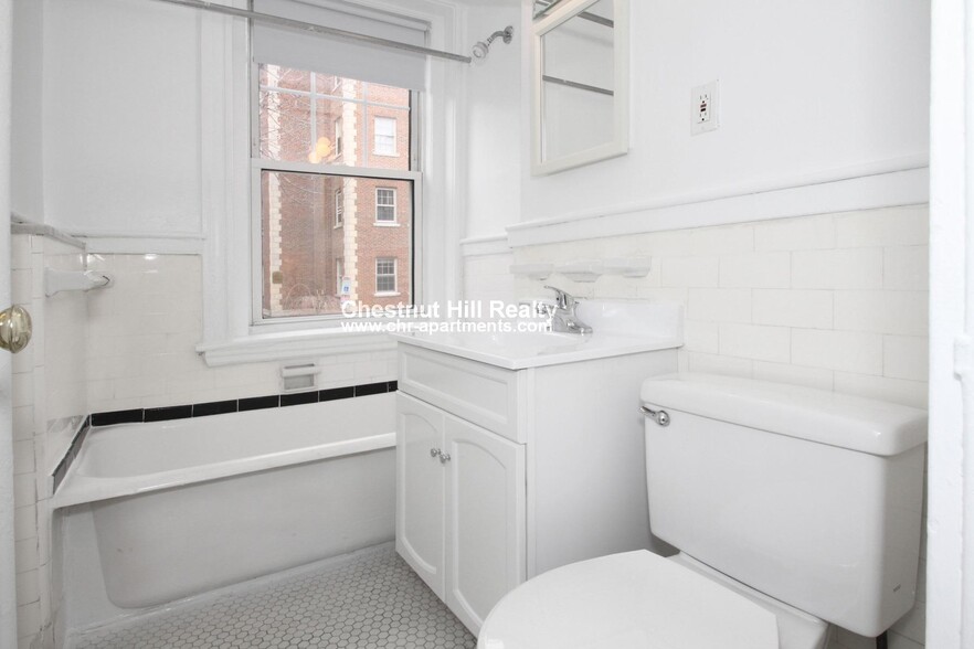 Building Photo - 25 Chauncy St