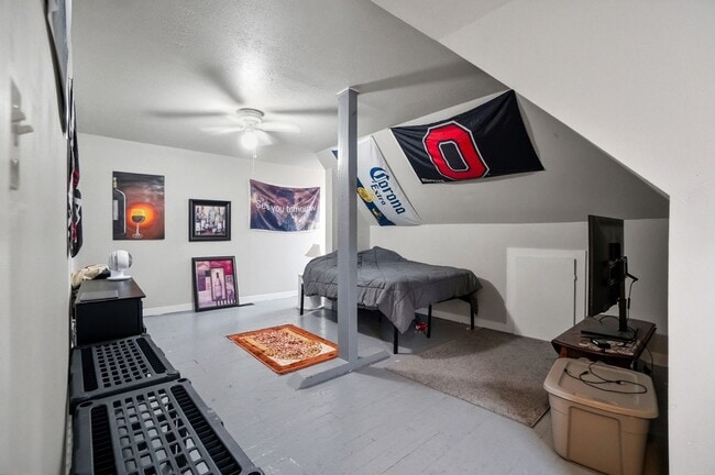 Building Photo - 6 bed/2 bath on Wheeler St., Mins. from UC for Only $650/pp ($3900/mo)!