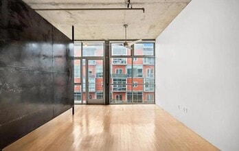 Building Photo - 1050 Island Ave