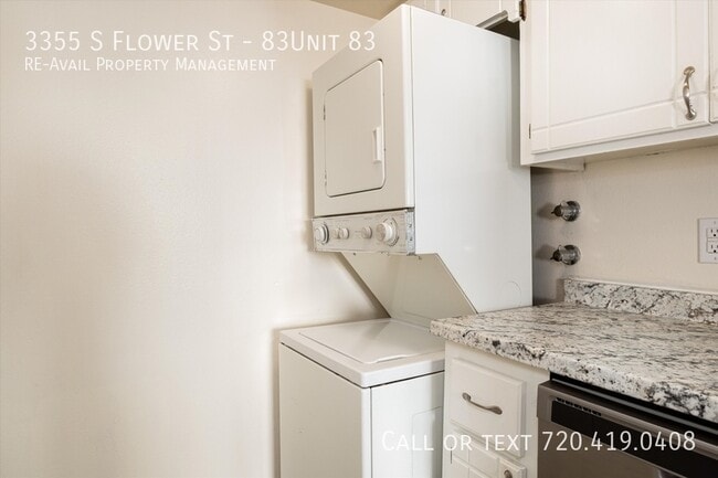 Building Photo - 3355 S Flower St
