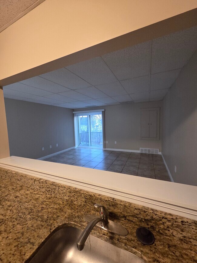 Building Photo - 38280 North Ln