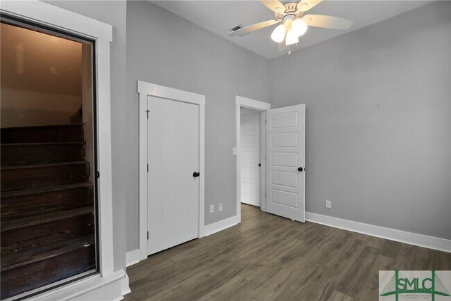 Building Photo - 608 W 37th St