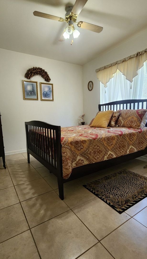 Building Photo - Charming 3-Bed, 2-Bath Home in Desirable N...