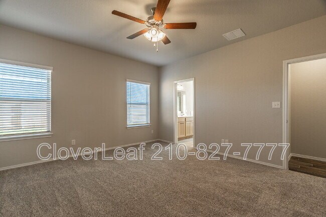 Building Photo - 275 Kinsley Wy