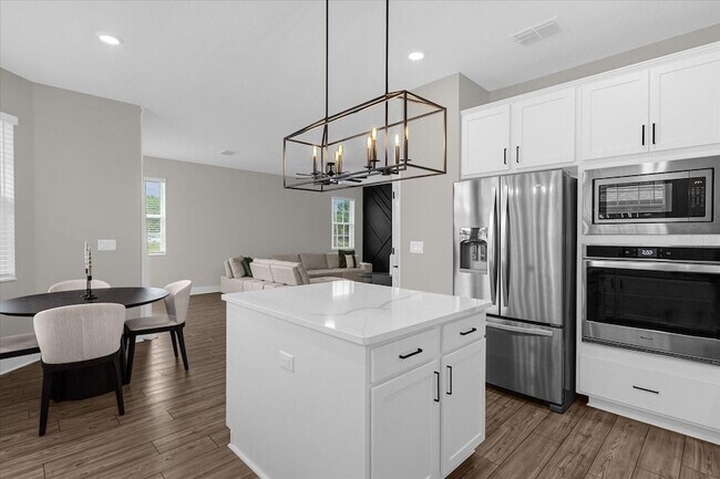 Building Photo - 7962 Rumney Ln