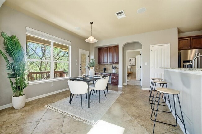 Building Photo - 16100 Spillman Ranch Loop