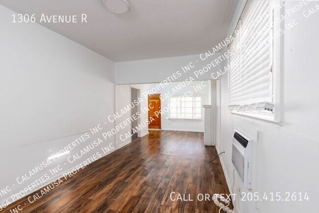 Building Photo - 1306 Avenue R