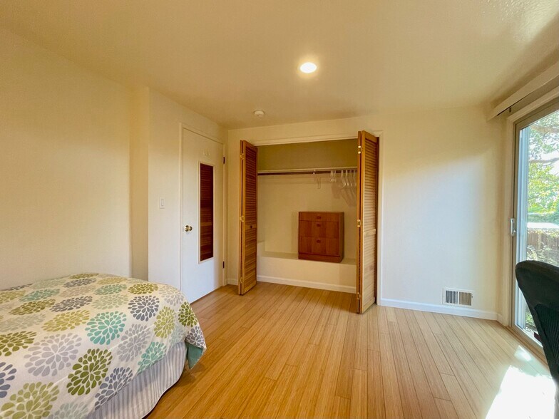 Lower Bedroom #2 (2 of 2) - 1216 Spruce St