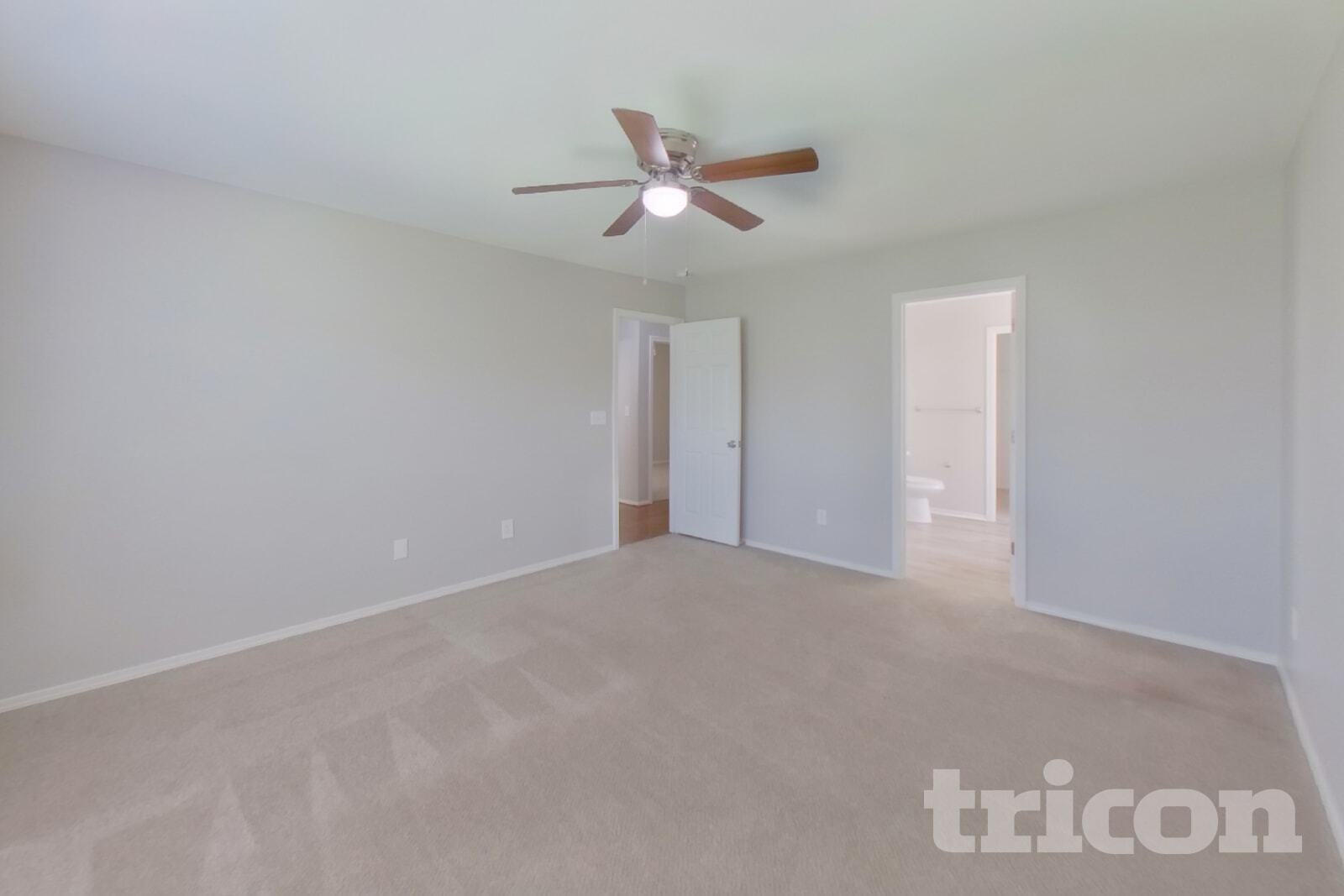 Building Photo - 2226 Buckleigh Dr