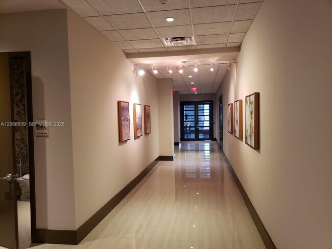 Building Photo - 5252 NW 85th Ave