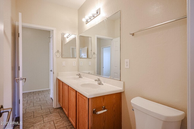 Building Photo - 43337 N Heavenly Way