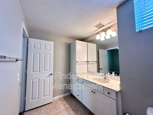 Building Photo - 8539 Gate Pkwy