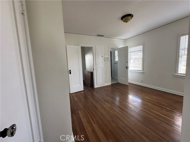 Building Photo - 1054 N Euclid Ave