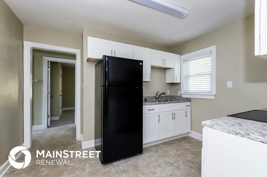 Building Photo - 928 Holland Ave