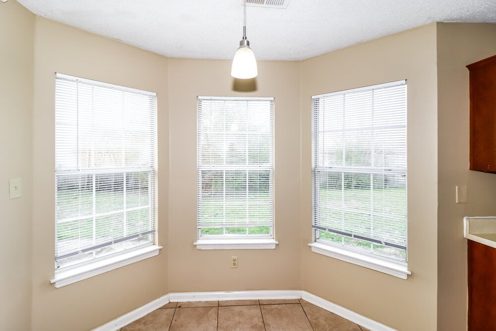 Building Photo - 7576 Baysweet Dr