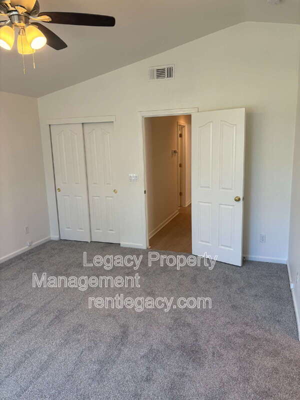 Building Photo - 9829 Lucca Way