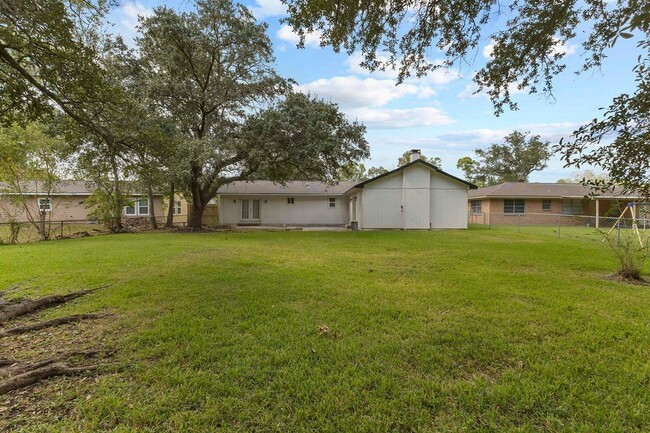 Building Photo - 5775 Mel Sha Ln