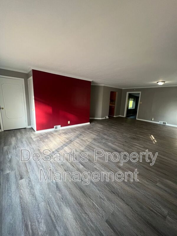 Building Photo - 20825 Rte 19