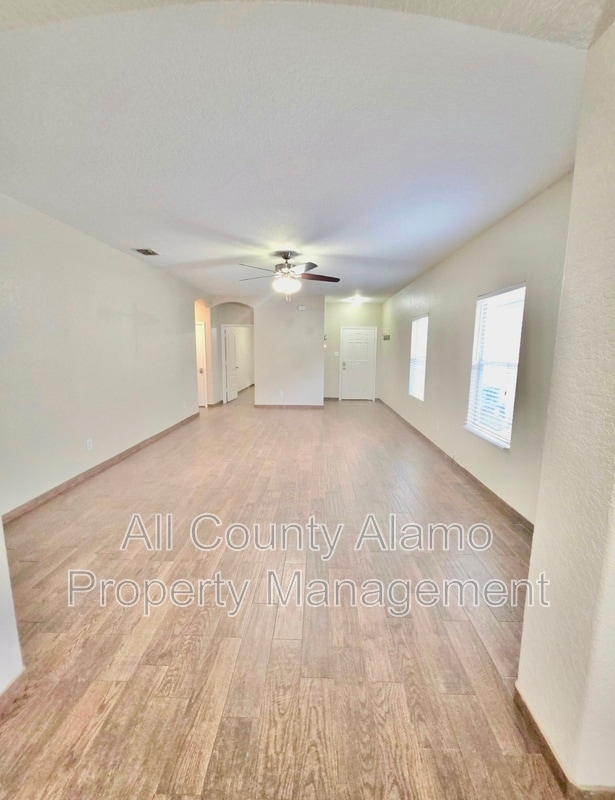 Building Photo - 9611 Nueces Canyon