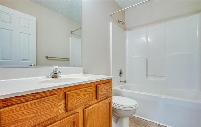 Building Photo - 9815 W Midland Way